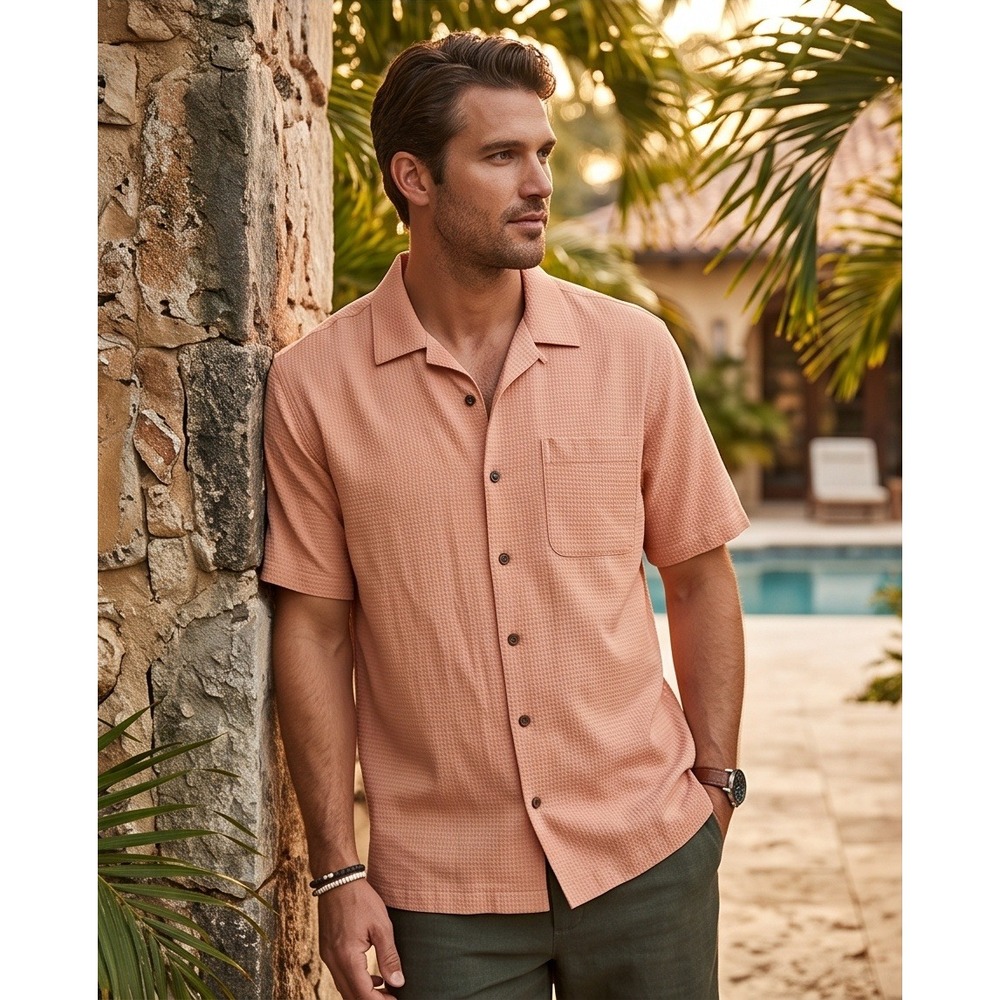 Tommy Bahama Mens M Silk Camp Shirt Medium Peach Textured Short Sleeve Button Up